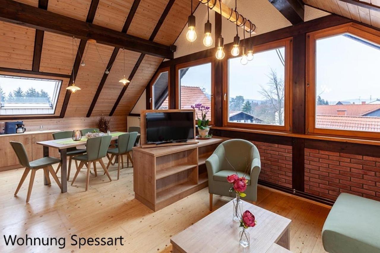Gaestehaus Zur Quelle Wächtersbach Εξωτερικό φωτογραφία